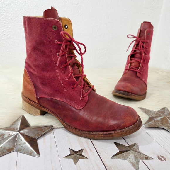Timberland Shoes - Timberland Boot Company retro red canvas lace-up combat boots patchwork womens 8